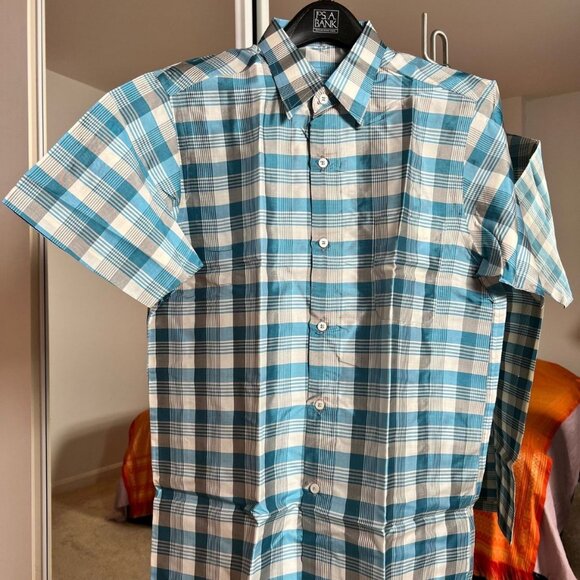 ✨ Classic Craftsmanship with a Modern Twist Shirts✨ - Picture 1 of 3